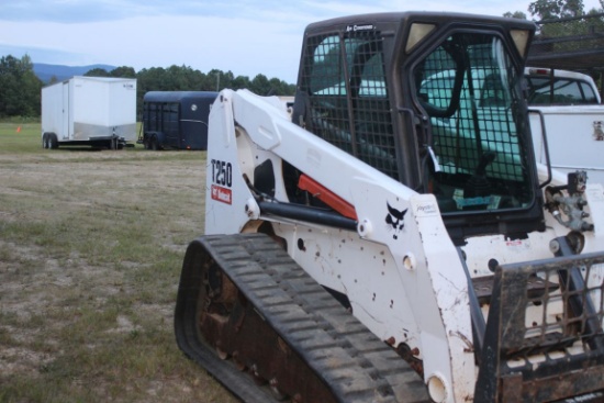 T250 Bobcat w/ 3100 Hrs. Lots of New Updates