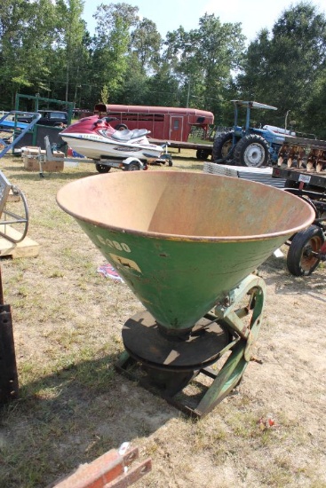 John Deere Fertilizer Spreader