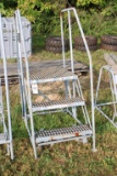 Metal Steps w/Hand Rail