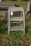 Metal Steps w/o Hand Rail