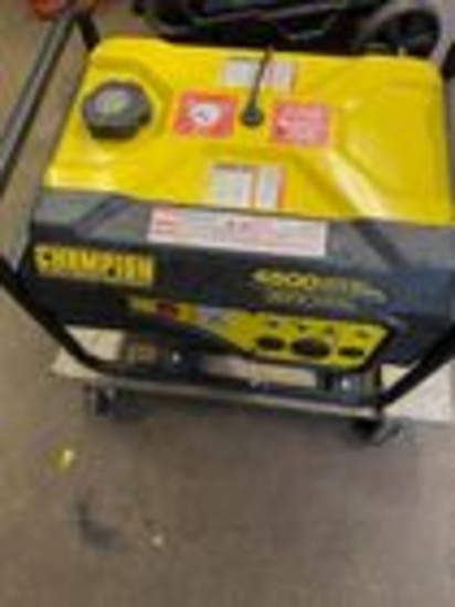 Champion 4500 Generator. Almost Brand New