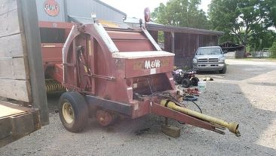 M&W Round Baler