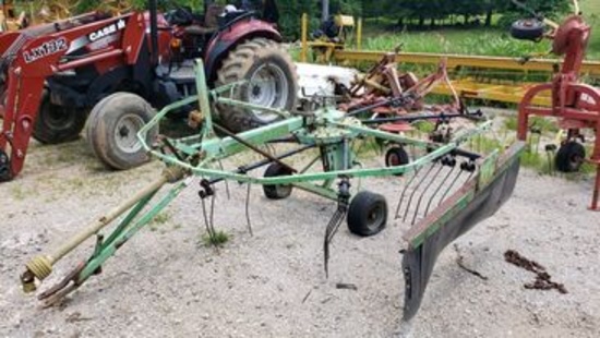 KS 150 Side Deliver Rake