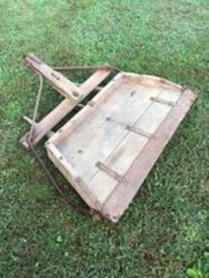HORSE DRAWN DIRT SCOOP