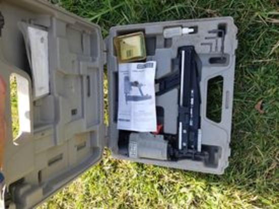 Porter Cable Fininsh Nail Gun