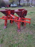 Very Nice Covington Planter