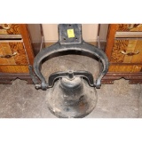 Large Dinner Bell with Yolk and Dinger