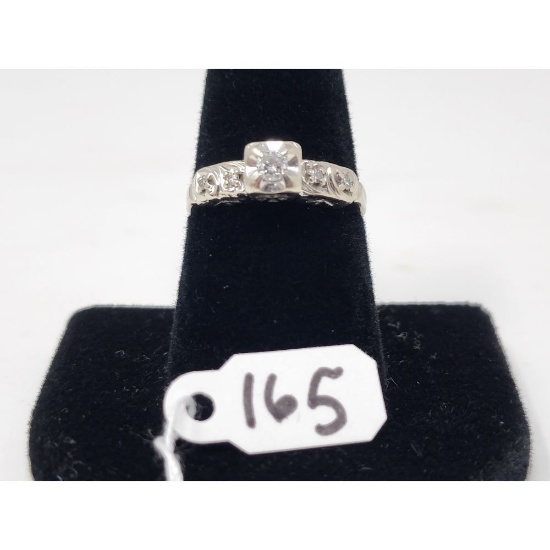 2.8G 14k White Gold/Diamond Size 8