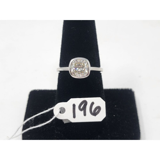 4.0g .925 Silver/Lab Created Diamond Size 7 1/2