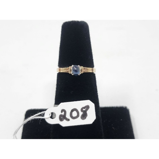 2.2g 14k Yellow Gold/Unknown Stone Size 5