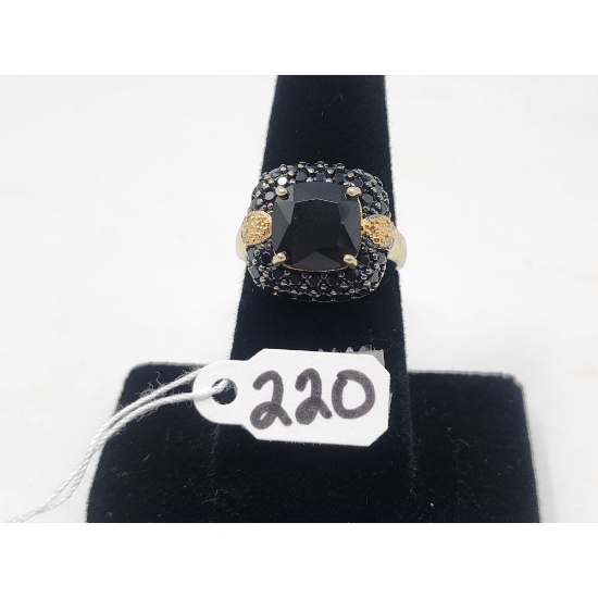 6.4g .925 Silver/Unknown Stone Size7