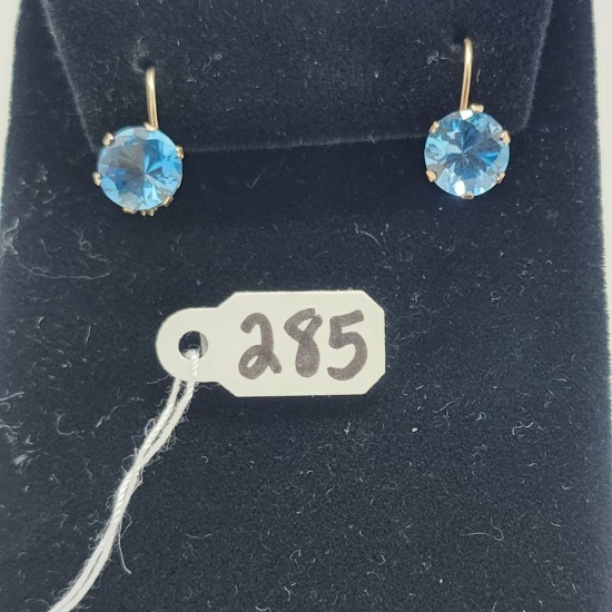 1.7g 10k Yellow Gold/Blue Topaz