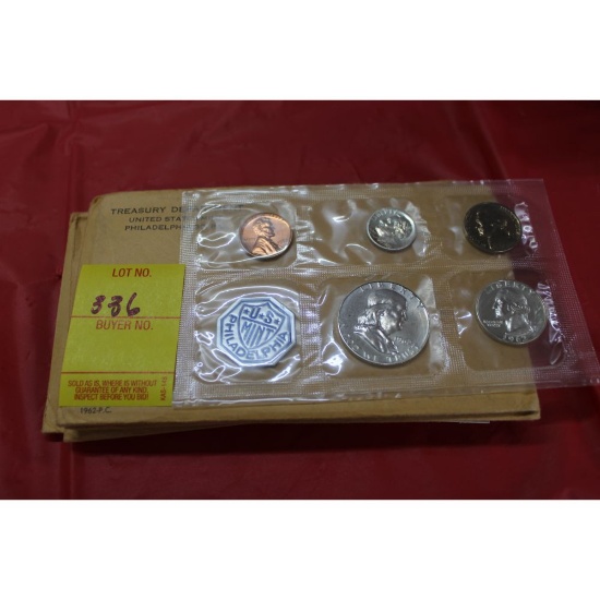 5 - US Philadelphia Mint proof sets
