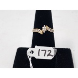 2.2g 14k Yellow Gold/Diamond Size 6