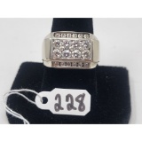 17.0g 14k White Gold/Diamonds Mens Size 10