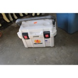 Pelican cooler - 20 quart
