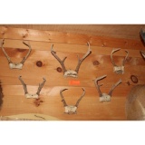 7 - horn mounts