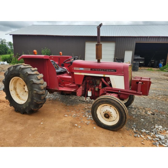 454 International Tractor. In Good Running Order