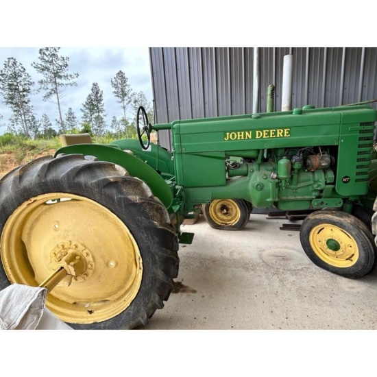 John Deere M In Working Order. Selling Off Site. Pick Up in Chatsworth GA