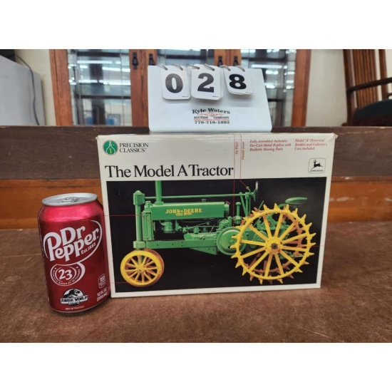 Precision Classics John Deere Model A. Very Detailed. 1:16