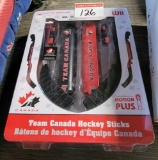 Nintendo NHL Slapshot & Wii Sticks