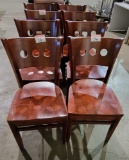 1 lot 8 chairs