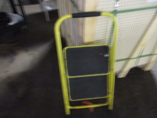 2 Step Step Ladder