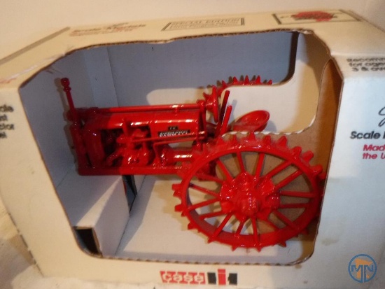 Scale Models Farmall F12 tractor, 1/16th scale
