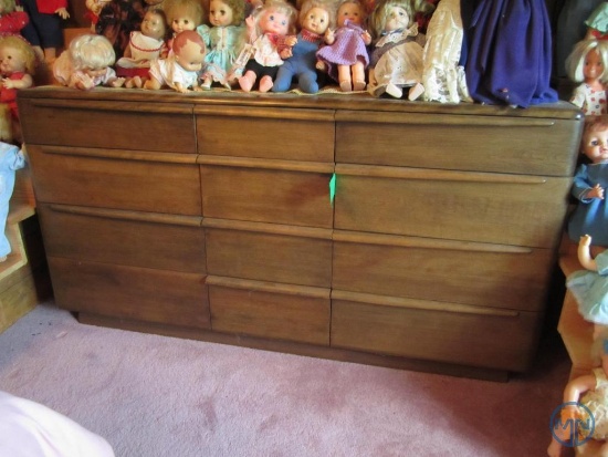Heywood Wakefield 12-drawer wood dresser, one drawer missing handle