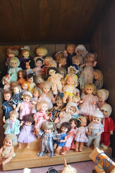 Baby dolls on riser: Chatty Cathy