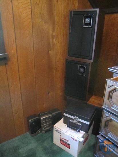 (2) Allegro speakers, (2) other speakers, 8-track tapes, and small radio