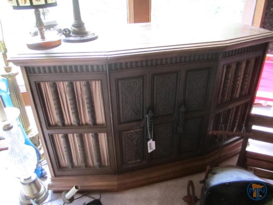 Record player cabinet