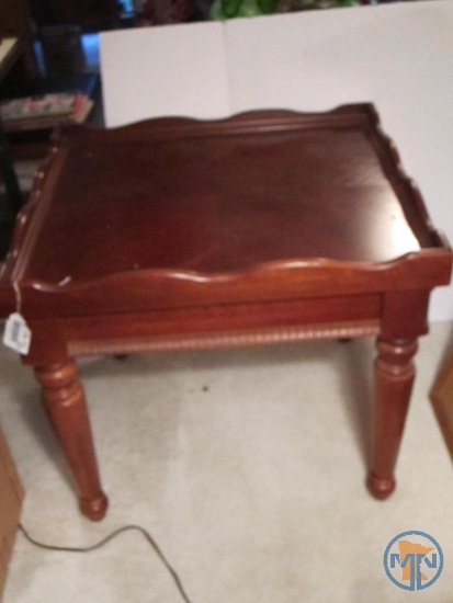 Riverside Furniture wood end table, 24" x 21" x 22"h