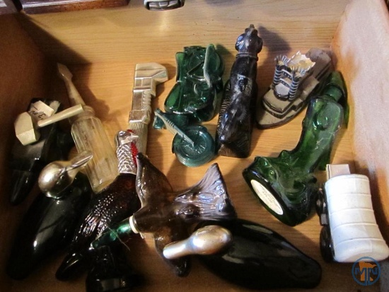 Contents of (2) drawers
