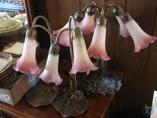 (3) Matching lily lamps