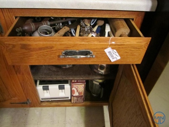 Kitchen utensils and appliances: