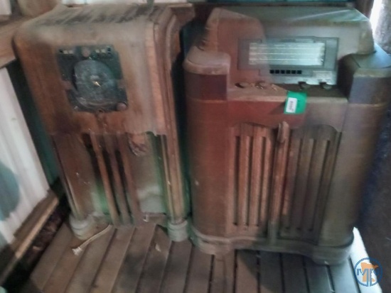 (3) Tube radios with cabinets