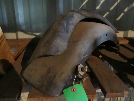 (2) trailer fenders