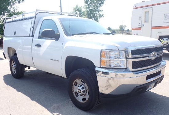 2013 Chevrolet Silverado 2500 HD Pickup Truck With ARE Topper