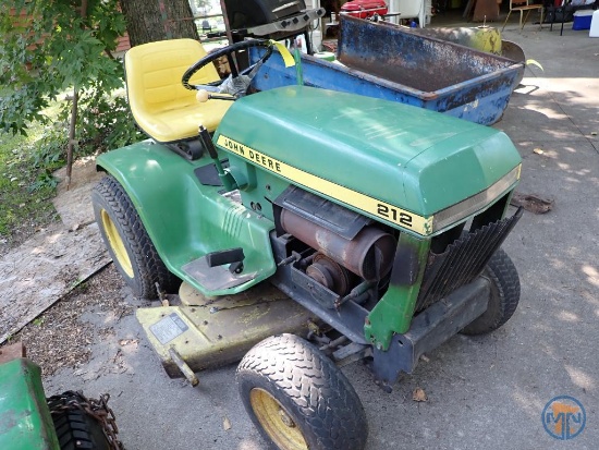 John Deere 212 lawn tractor with rotary deck