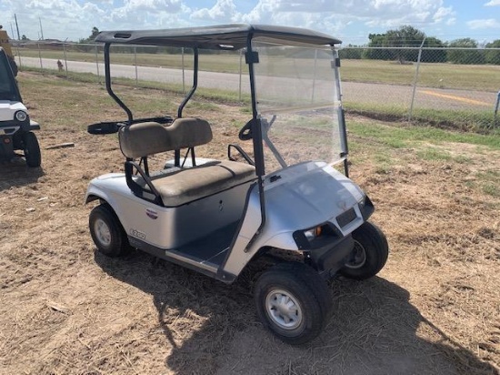 E-Z-GO Electric Golf Cart