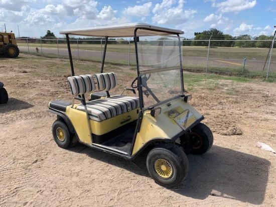 E-Z-GO Electric Golf Cart