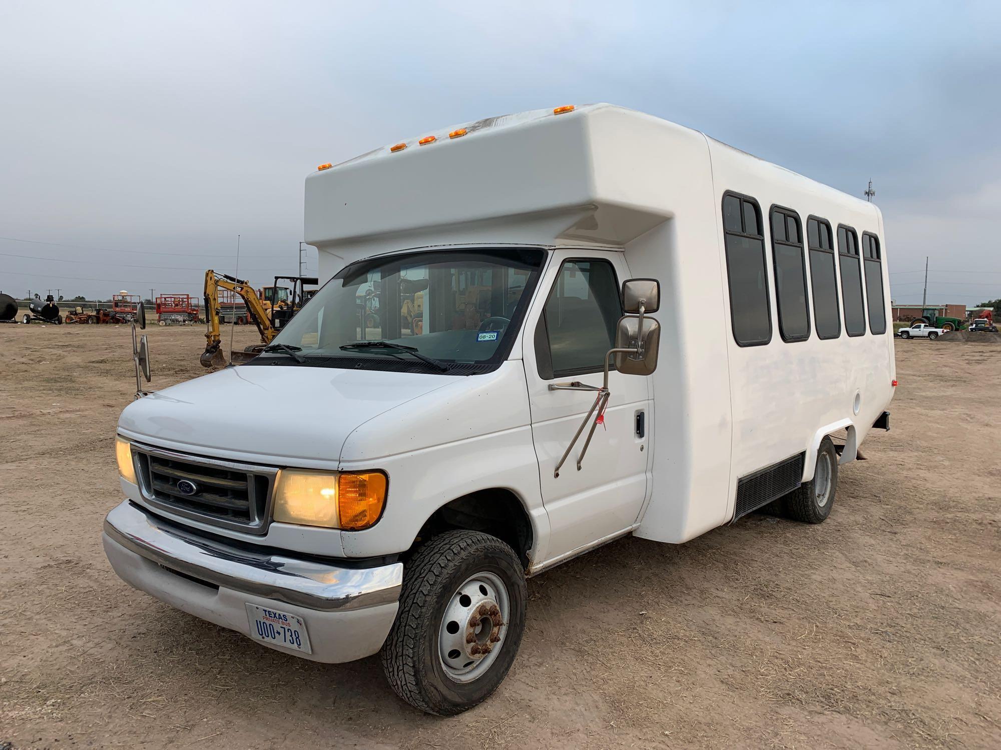 Shop 2003 ford econoline e450 Clearance