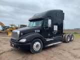 2007 Freightliner Columbia Sleeper Truck