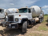 1999 Mack RD690S Mixer Truck