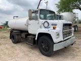 1989 Ford L8000 Water Truck