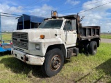 1988 Ford F800 Dump Truck