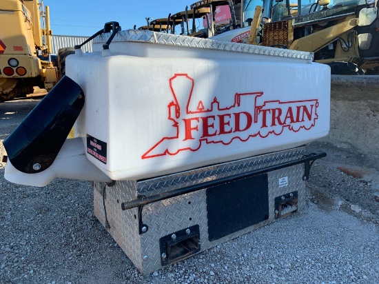 New Feed Train UTV Feeder