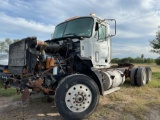 Mack Day Cab Truck