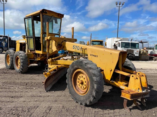 John Deere 570A Motor Grader